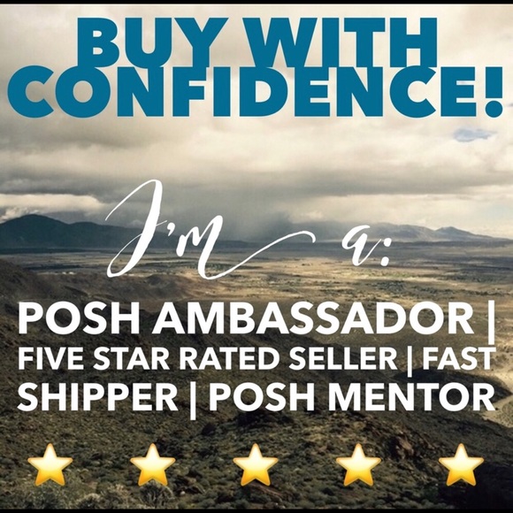 5 ⭐️ Seller 🏃‍♀️💨Fast Shipper ✨Poshmark Ambassador✨ - Picture 2 of 2
